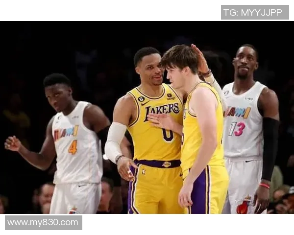 神兵天降三分如雨 里夫斯16助激活又一前史级扮演